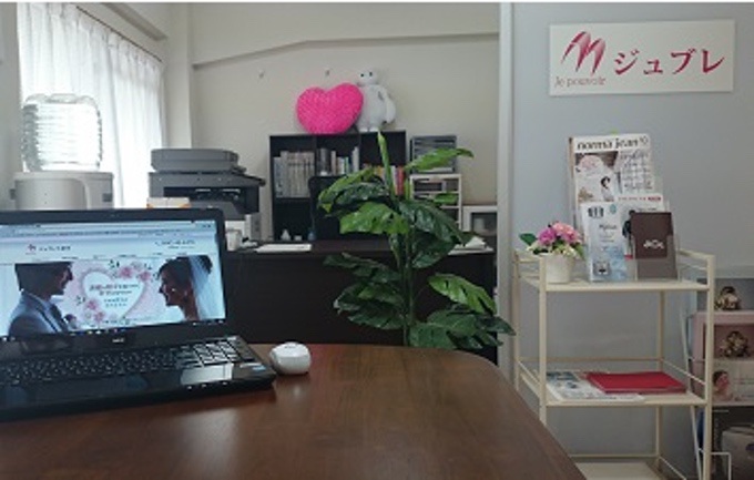 jubre-kurume-0006.JPG 結婚相談所ジュブレ久留米 店内