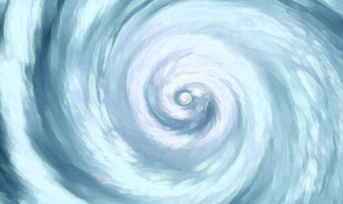 猛烈な台風25号 今週末の連休に西日本に接近の可能性