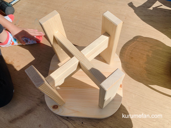 大川木工まつり ちびっこ広場で親子木工教室（椅子制作）