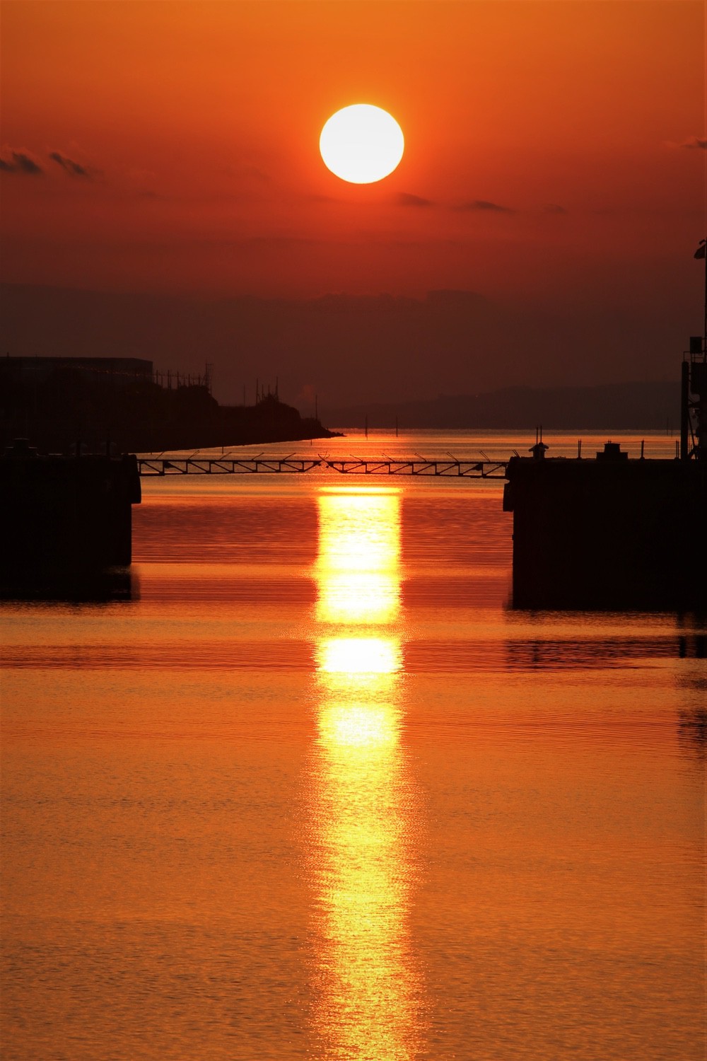 福岡県大牟田市「光の航路」世界遺産の三池港から見える絶景