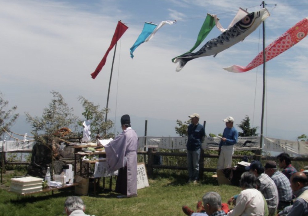 耳納連山山開き 四年ぶり開催！久留米市 「鷹取山」山頂で山の安全祈願式典