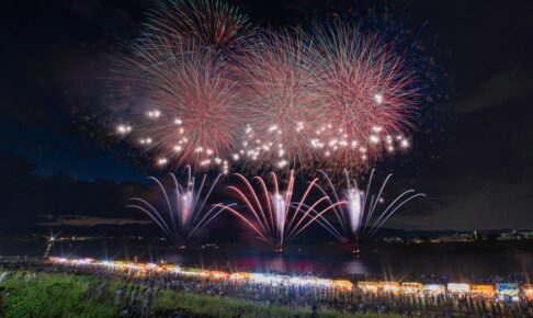 筑後川花火大会 2024年8月5日に開催予定！西日本最大級の花火大会【久留米市】