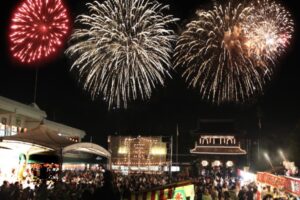 今日、2024年8月25日 筑後市で花火打上！「水田天満宮千燈明花火大祭」