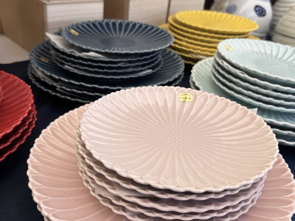 「波佐見・有田 アウトレット陶器マルシェ」波佐見焼、有田焼の陶器がお得な価格に！