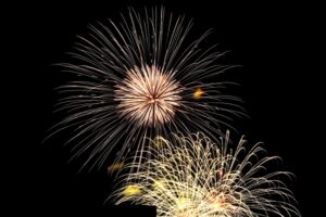 今日、2025年8月23日 朝倉市で花火打上！「甘木川花火大会」