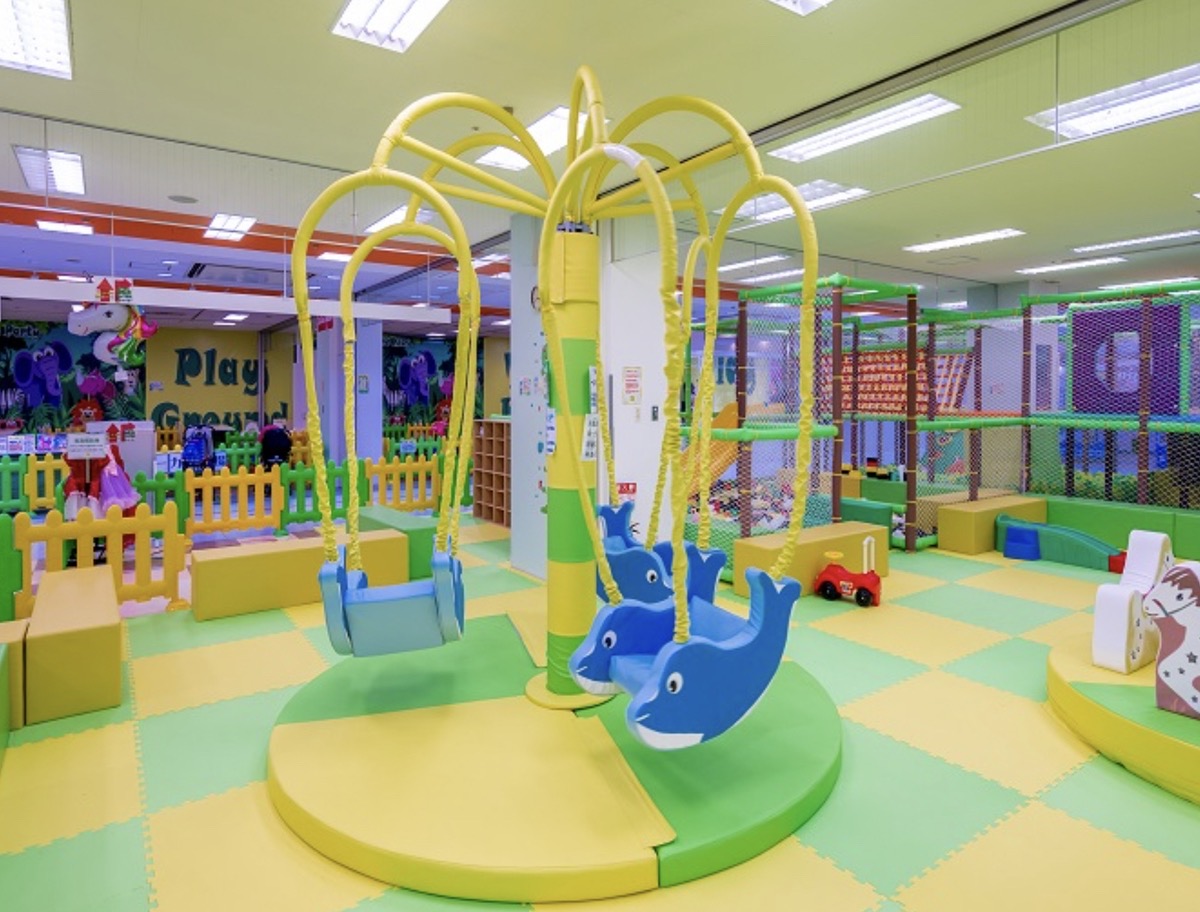 「The Kids」朝倉市甘木に室内遊園地が8月オープン！全天候型室内遊び場