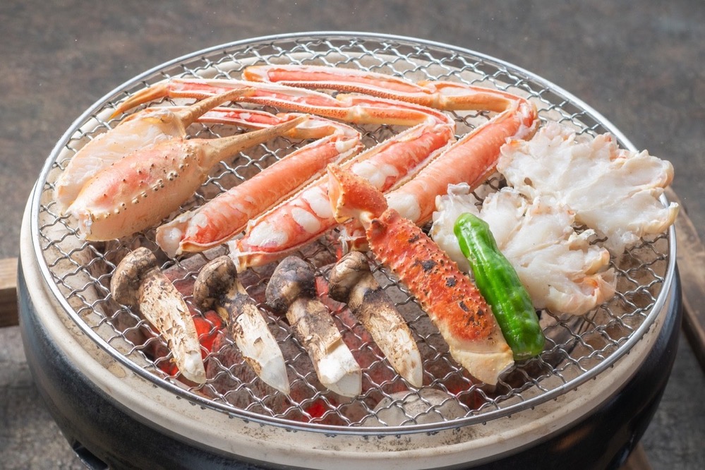 松茸とずわいがにの七輪焼き 5,700円 松茸とずわいがにの七輪焼き 5,700円