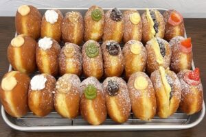 鳥栖市に新感覚の生ドーナツ「Tomodachi no Donuts」期間限定オープン!