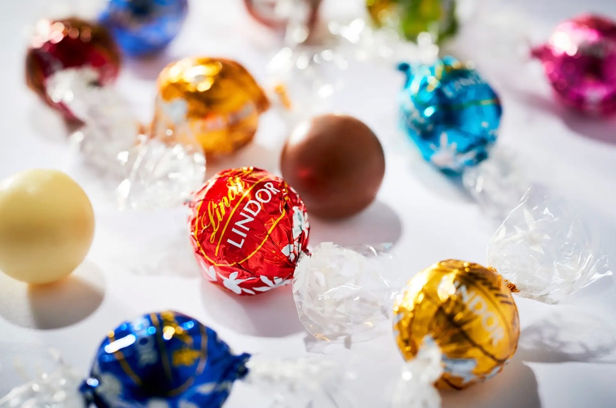 「Lindt リンツ」鳥栖プレミアムアウトレットに人気チョコレートショップが1月オープン!