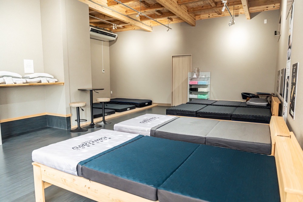 オーダー枕とマット専門店MakuLife（マクライフ）久留米市 店内