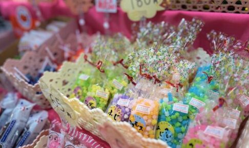 「駄菓子専門店みんなのMe∞na」久留米市に1月期間限定オープン！たくさんの駄菓子