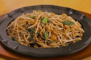 『焼きそばの想夫恋』広川SA上り線に4月オープン!人気の日田焼そば