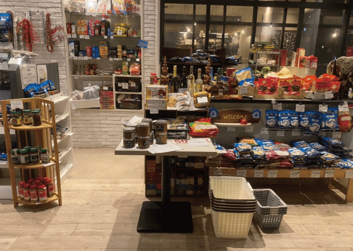 『ビスヌマート』イオンモール大牟田に3月オープン！本場インドのスパイス・食品・衣料の専門店