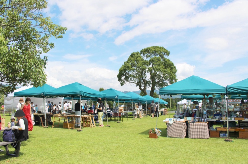 吉野ヶ里マルシェ「アニマルフェス」移動動物園やカブトムシ・クワガタムシ・メダカ販売会も